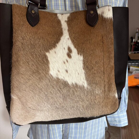 Filson Ranch Tote - Picture 2 of 7